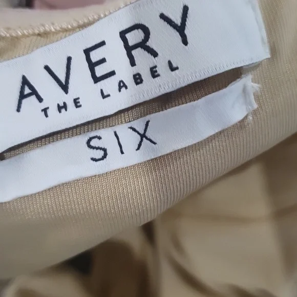 Avery Size 6 Black Strapless Striped Evening Dress - Picture 7 of 9